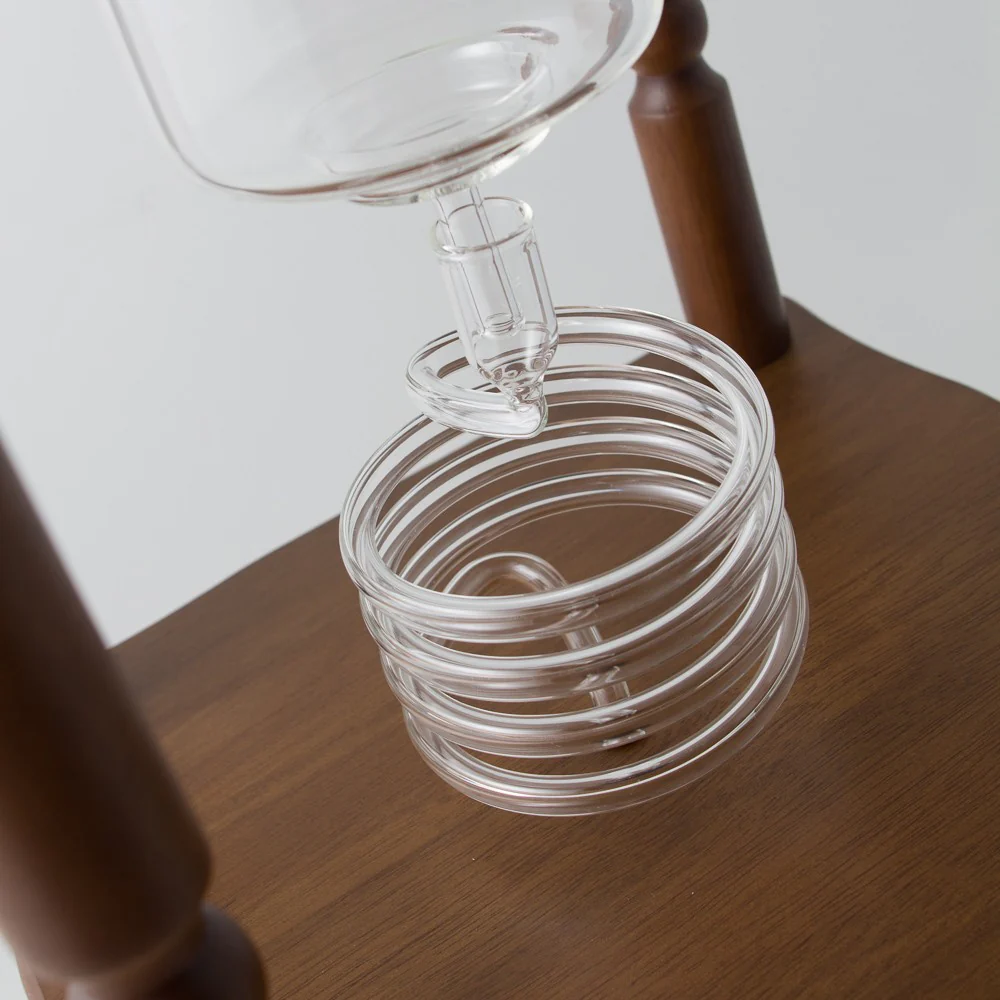 Yama Glass 25 Cup Cold Drip Maker Curved Brown Wood Frame - Image 2